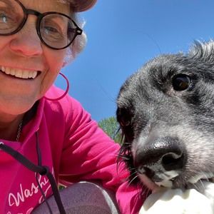 Meet your Posher, Delora